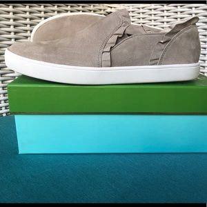 KATE SPADE LILLY LIGHT GREY SUEDE SNEAKERS
